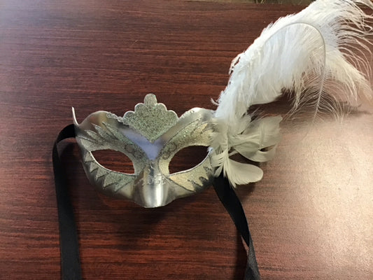 Silver Feathered Glitter Mask