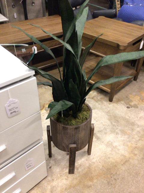 Decorative Warehouse Home Faux Plant W/Stand