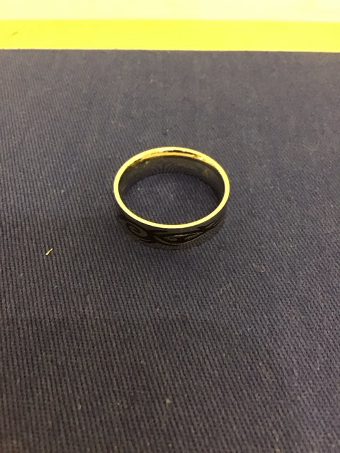 Mens Silvertone Tribal Motif Ring