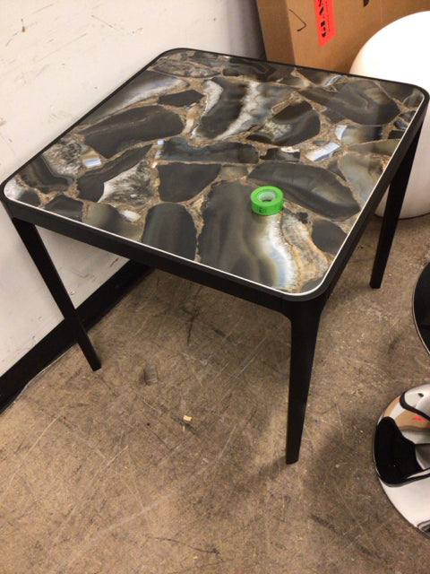 Fidelio Side Table