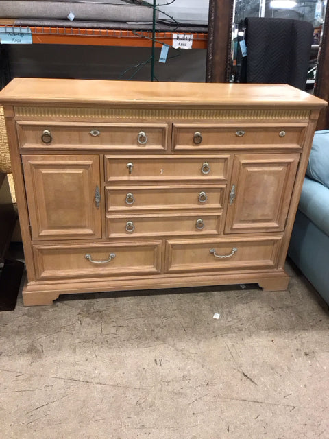 AS-IS Stanley 9 drawer light wood dresser (Large ring mark on top surface)