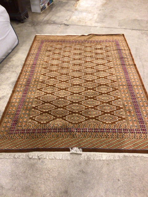 6'X 9'Brown Wool Elephant Print Persian Rug