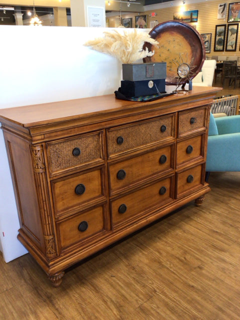Newport Beach 9 Drawer Dresser