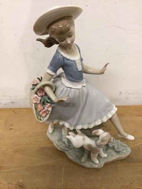 10.25" Lladro Country Lass With Dog Figure