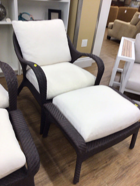 AS-IS Brown Woven Outdoor Arm Chair & Ottoman(Scratches)
