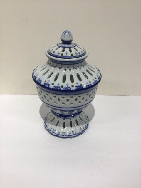 Bombay Co. Blue/White Painted Jar w/Lid