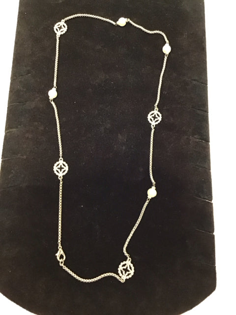 Silver Necklace w/Faux Pearls