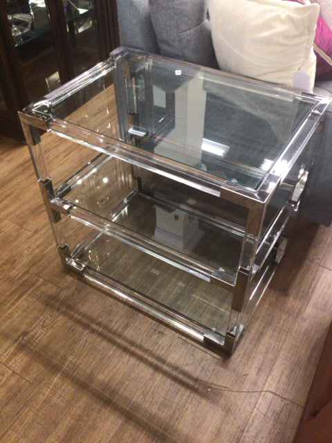 28" X 20" X 25.99" Safavieh Couture Louise Glass Top End Table