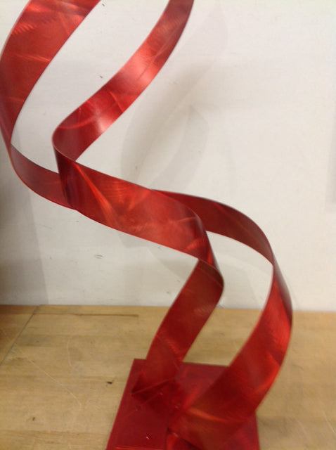 30" Modern Red Metal Ribbon