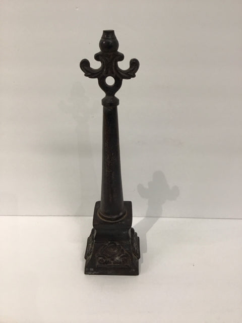 13" Cast Iron Fleur-De-Lis Finial