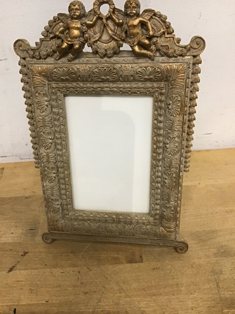 11"x7.5" Gold Cherub Frame