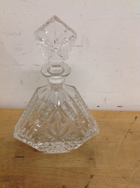 10" Cut Crystal Decanter