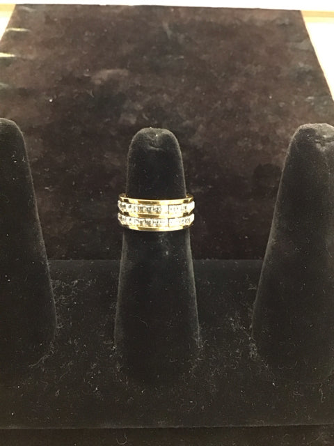 Gold Ring w/2 Level Rhinestones