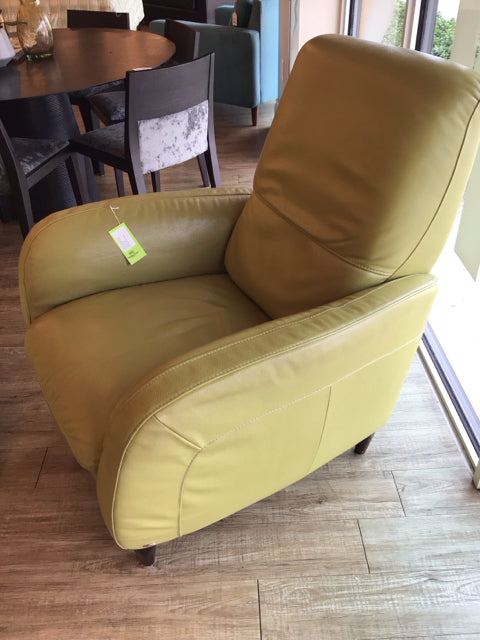 Italsofa Lime Green Leather Recliner