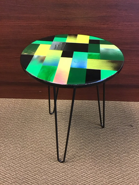 18"Rx22.5" H Compartmentalized Side Table