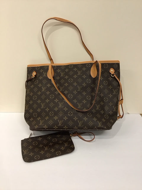 Louis Vuitton Style Bucket Purse w/Wallet