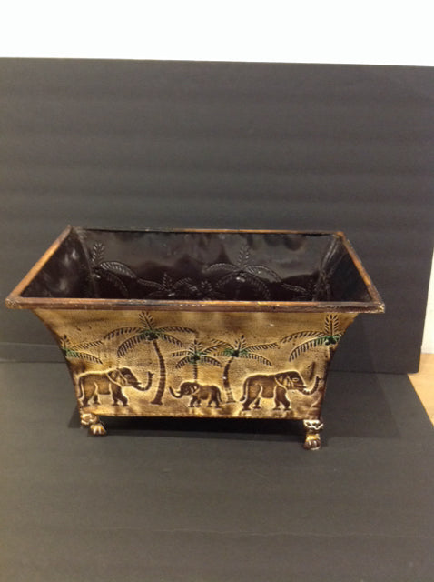 17.5x11 Footed Metal Planter w/Elephant Design