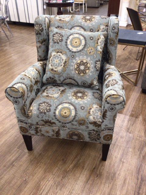 Bassett Furniture Custom Fabric Wing Back Arm Chair