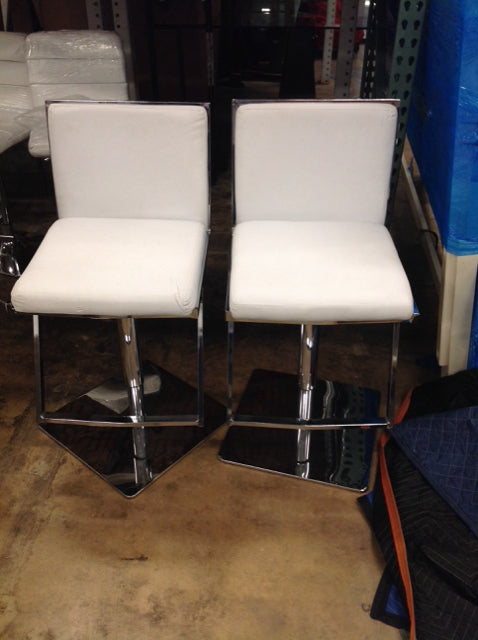 Set/2 White Vinyl Upholstered & Chrome Bar Stools