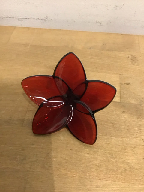 2.5" Baccarat Red  Glass Flower