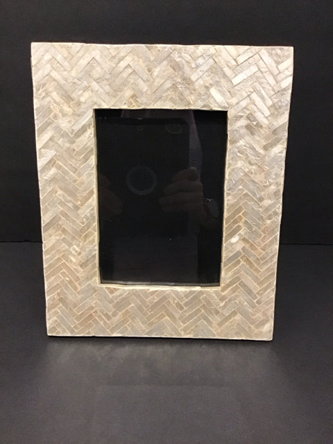 5x7 Herring Bone MOP Frame