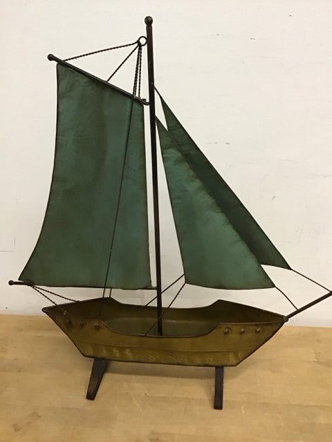 26" Metal Sailboat Sculptures