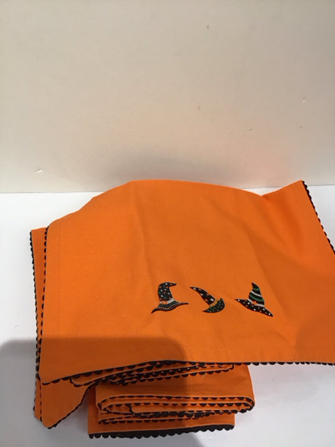 Set/9 Orange Placemats w/Witch's Hat