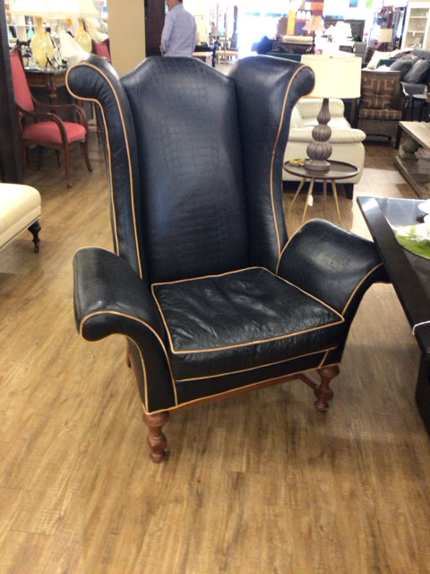 44" X 51" X 24" Old Hickory Tannery Black Highback Chair