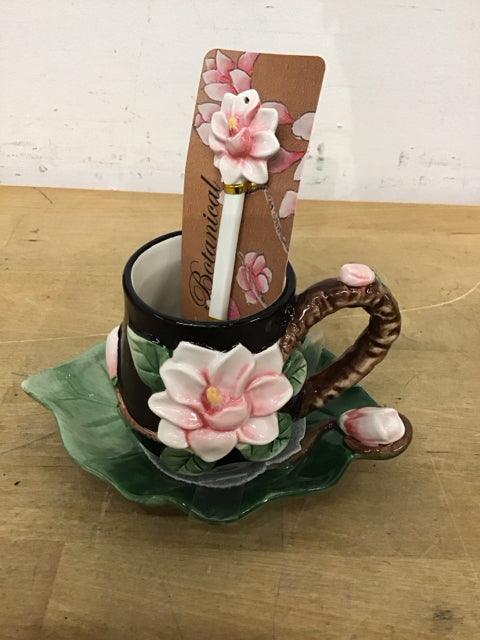 Floral Ceramic Honey Pot W/Leaf Saucer & Spoon
