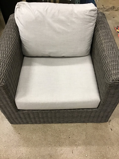 Outdoor Woven Chair With Cushion