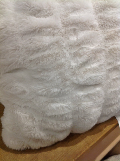 Pillow- 18" White Faux Fur