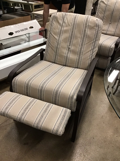 Woodard Courtland Outdoor Recliner