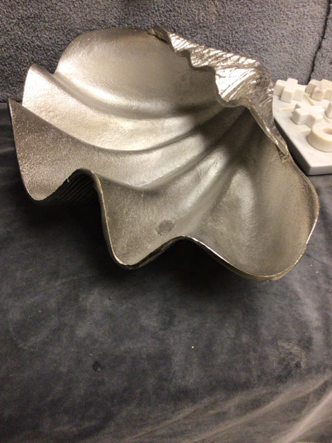 Silver Clam Shell Bowl