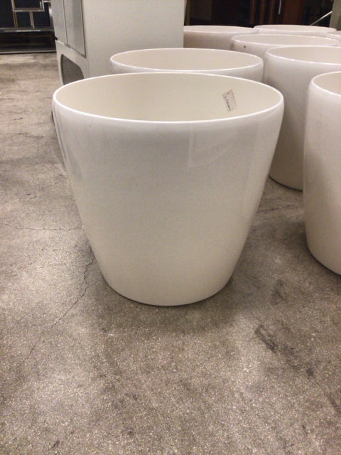 20" X 19" Lechuza Classico Premium White Planter