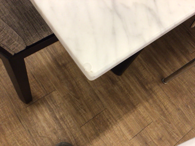 AS-IS Luminare Cassina LC6 Carrara Marble Top Dining Table(Two Chips)