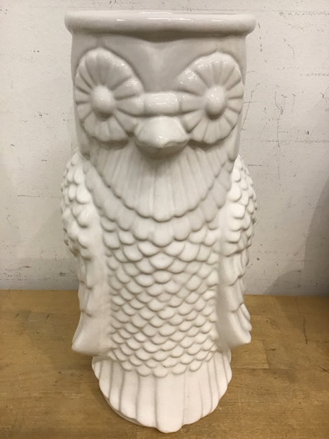 13" White Ceramic Owl Vase