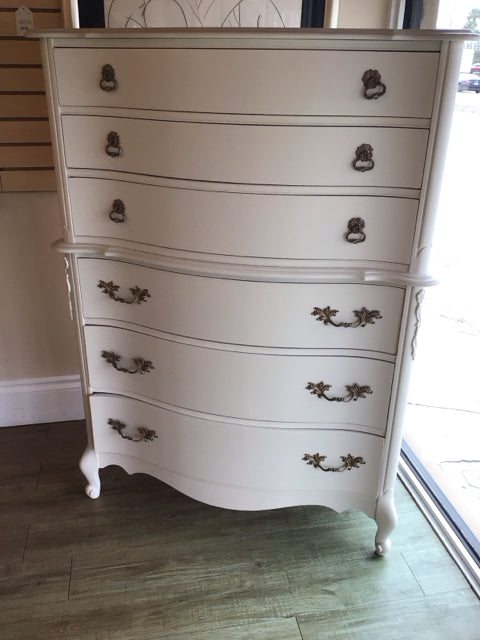 Thomasville Painted Six Drawer Tall  Dresser