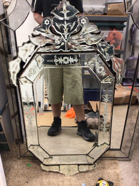 40 1/2" Venetian Style Mirror