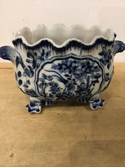 6" Blue & White Chinoiserie Footed Cachepot