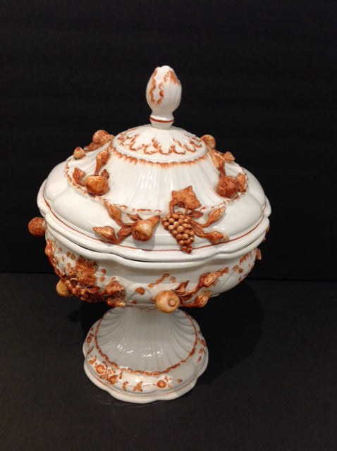 18" Ceramic Tureen w/Decorative Fruit w/Pedestal
