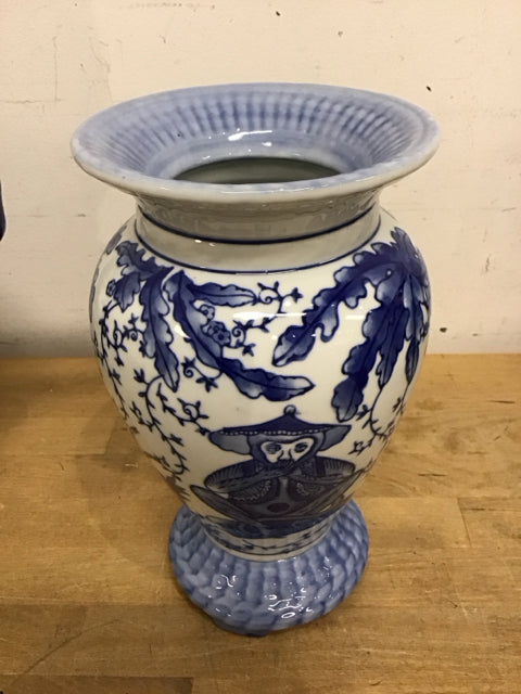 10" Blue & White Asian Floral Vase