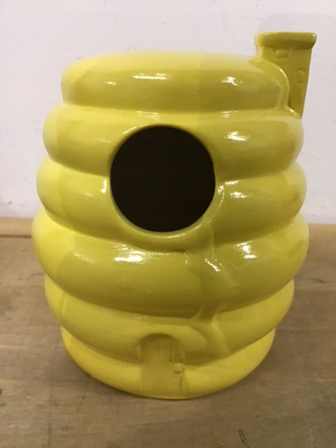 5.5" Yellow Pottery Bee Hive Bird House