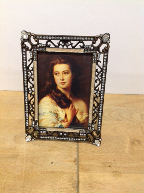 6x6 Jeweled Frame
