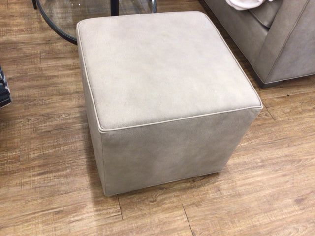 Ethan Allen Dacian Grey Leather Cube Ottoman