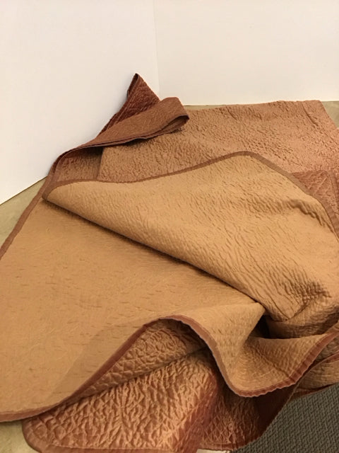 QUEEN Casa Christina Iridescent Rust Quilt