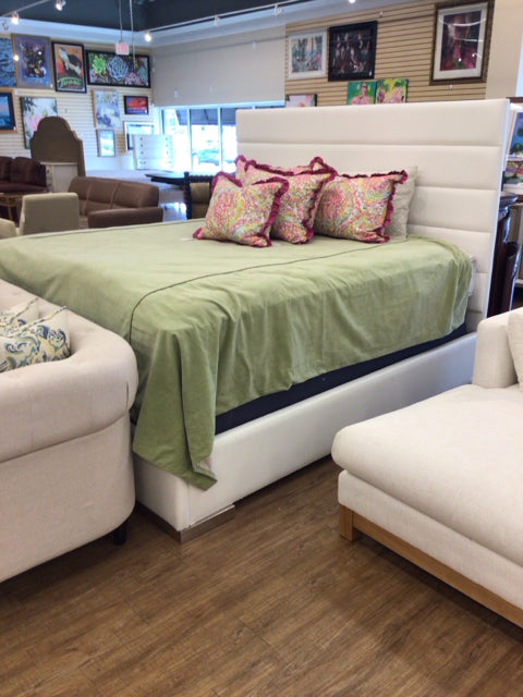 AS-IS Modloft Prince White Vinyl & Chrome King Bed(Scuffs/Dmg Around Top HB)