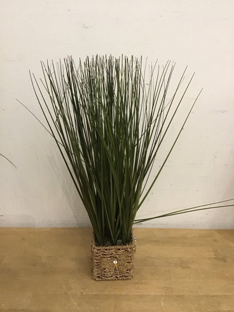 21" h Wicker Potted Faux Grass