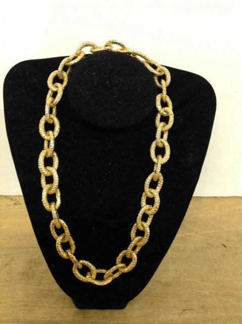 Gold Chain Link Necklace
