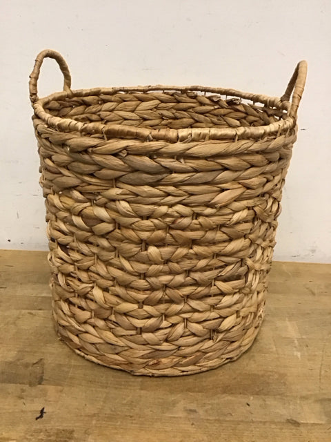 14" Woven Basket