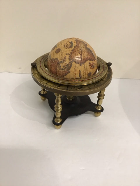 6" Vtg Globe on Metal Stand